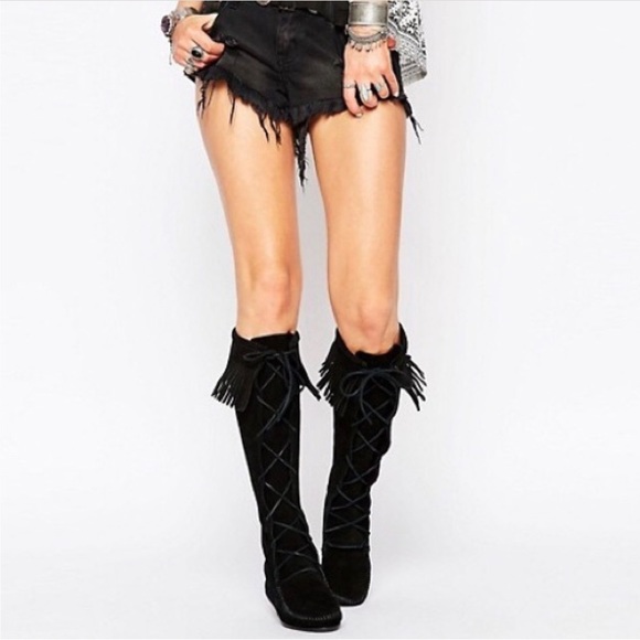 LIKE🆕MINNETONKA CHESTNUT BROWN SUEDE LACEUP FRINGE MOCCASIN KNEE BOOTS - Picture 14 of 16
